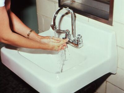 Kako obično pranje ruku čuva spolno zdravlje